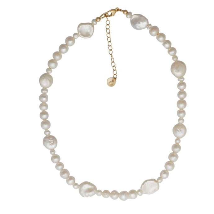 Coin and Round Pearl Necklace