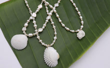 Rose Clam Seashell Pearl Necklace