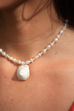 Swirl Seashell Pearl Necklace